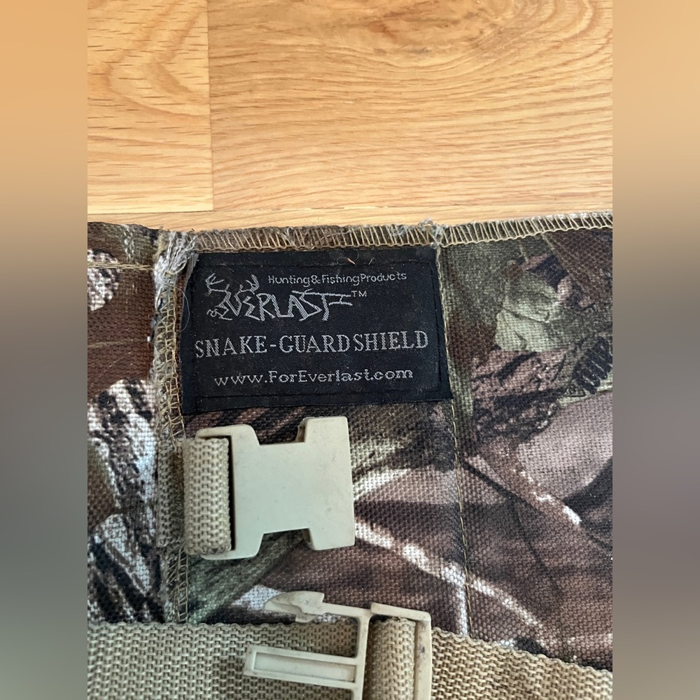 Snake Guards - Picture 3 of 4